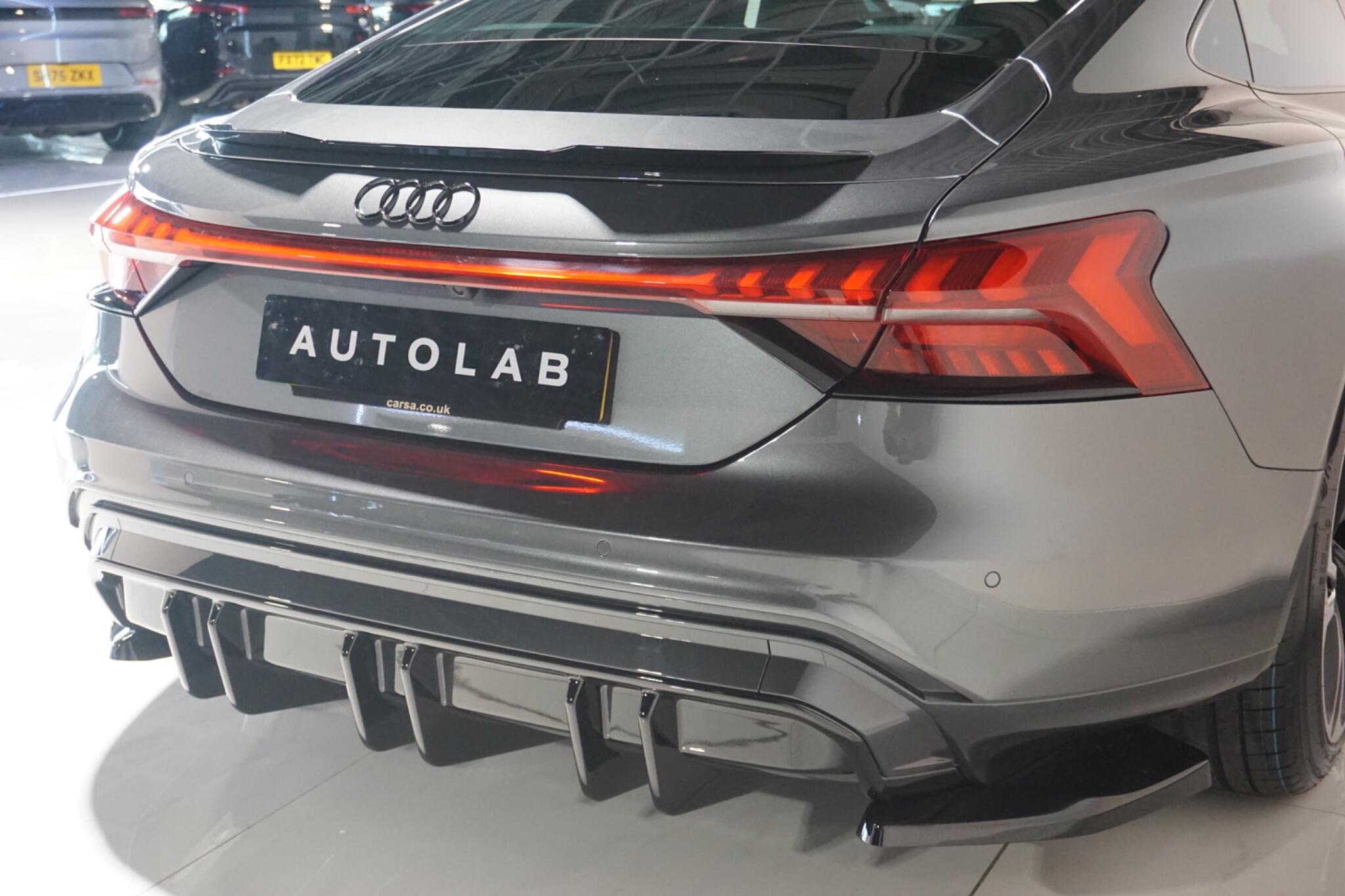 Audi e-tron GT 93.4kWh Saloon 4dr Electric Auto quattro (476 ps)
